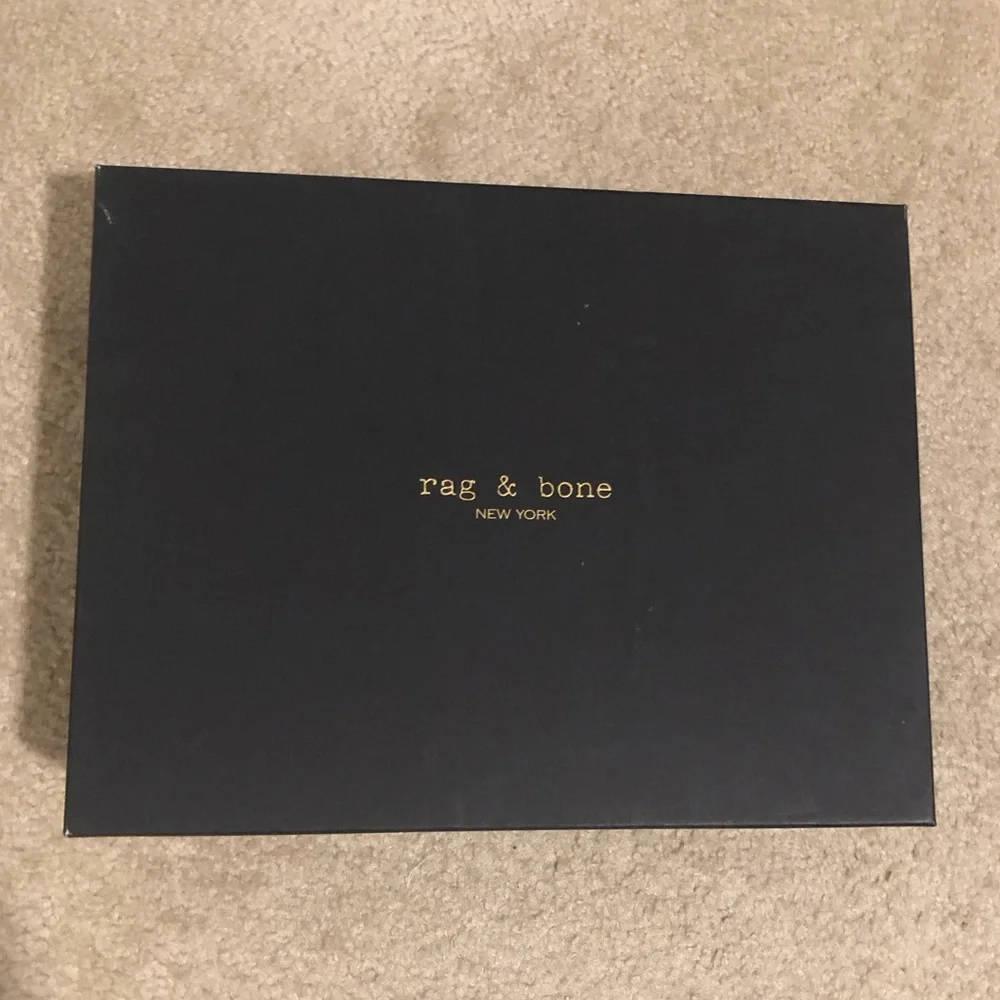 Rag & Bone Willow Stud Black Leather Ankle Boots. New In Box! Sz 5 - Picture 9 of 10